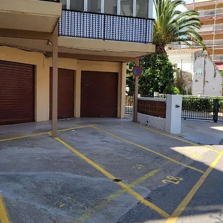 La Torre San Vicente Apartment *